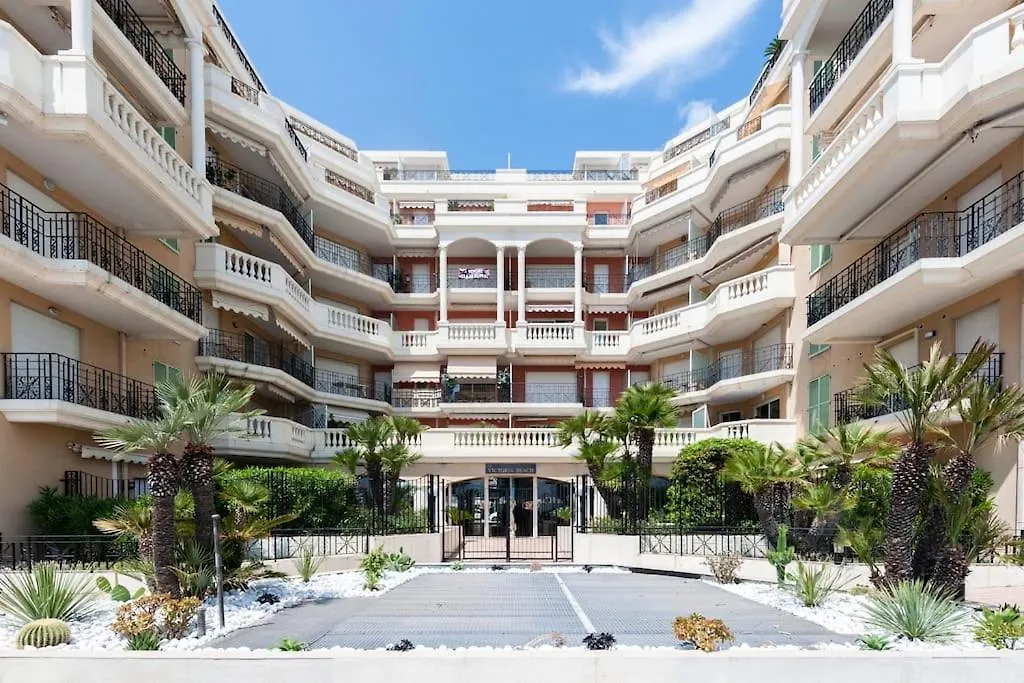 Superbe Studio Avec Terrasse En Front De Mer Mentone 0*,  Francia