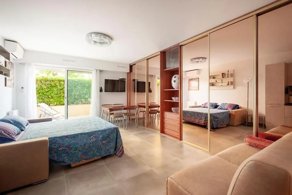 Appartamento Superbe Studio Avec Terrasse En Front De Mer Mentone
